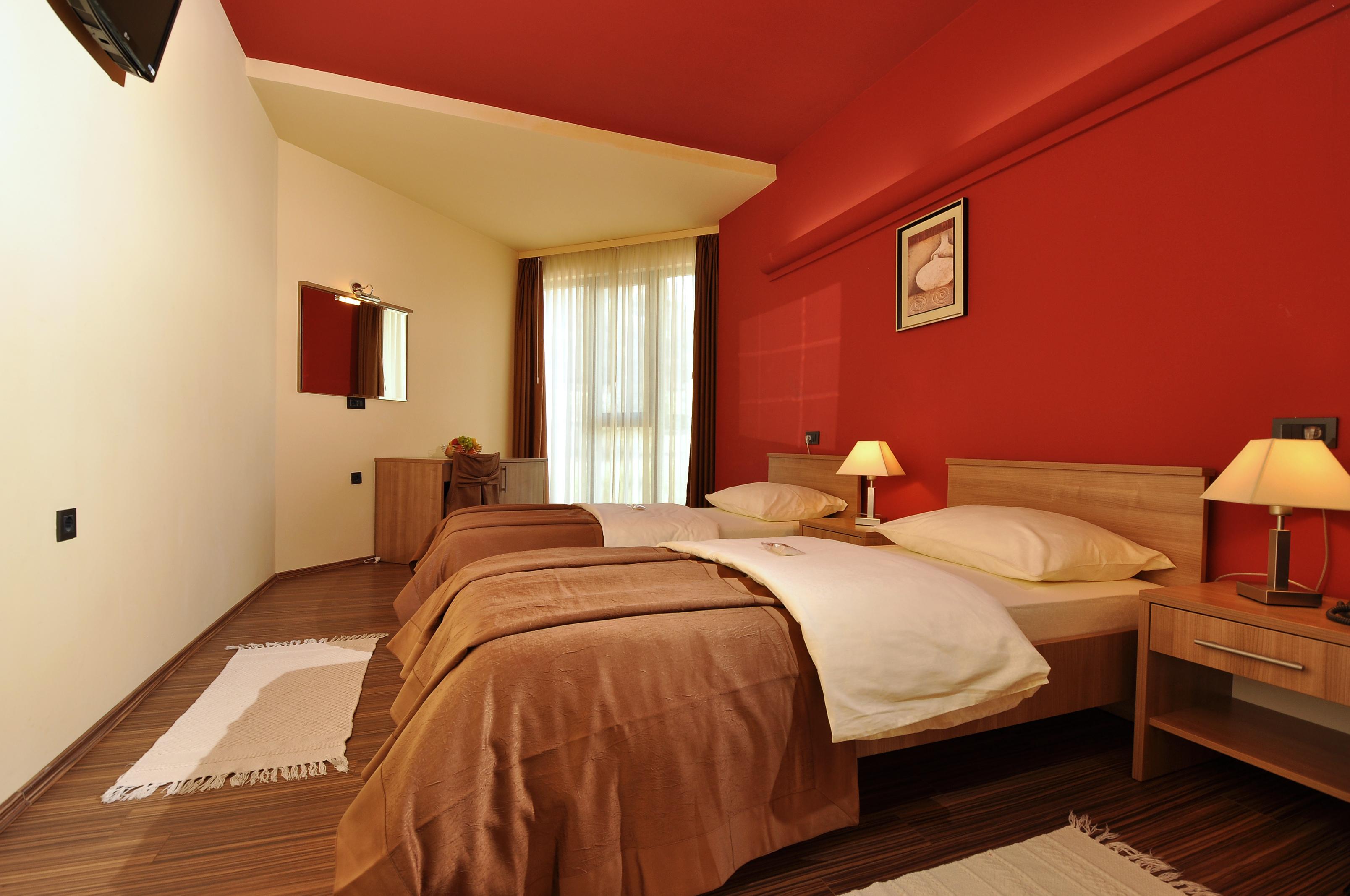 Hotel Fontana Buzet Luaran gambar