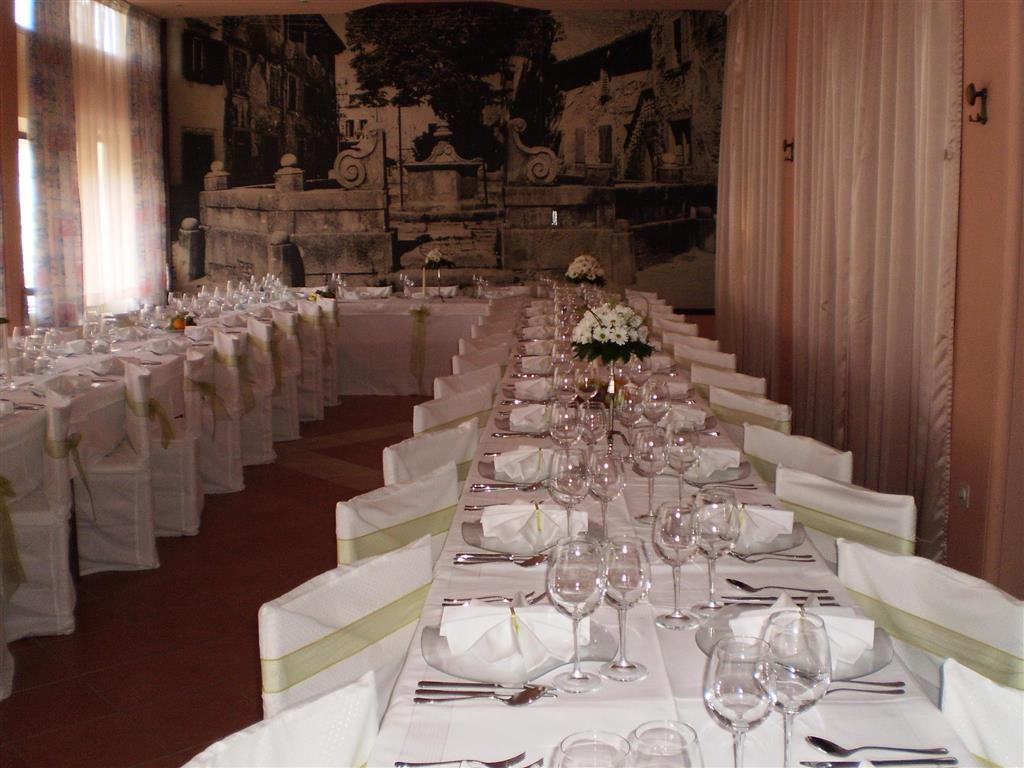 Hotel Fontana Buzet Restoran gambar